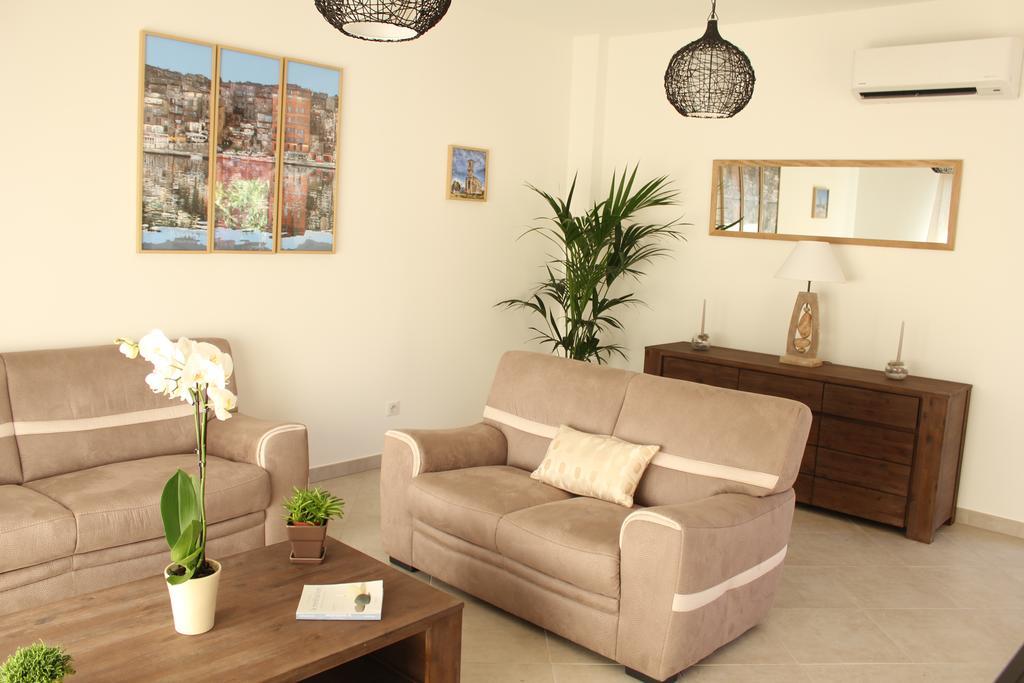 Villas Cala Corsa - 3 Et 4 Chambres - Cala Rossa Porto-Vecchio - Villas Entierement Climatisees Avec Piscine Chauffee Partagee Et Piscines Privees - Internet Gratuit Dış mekan fotoğraf